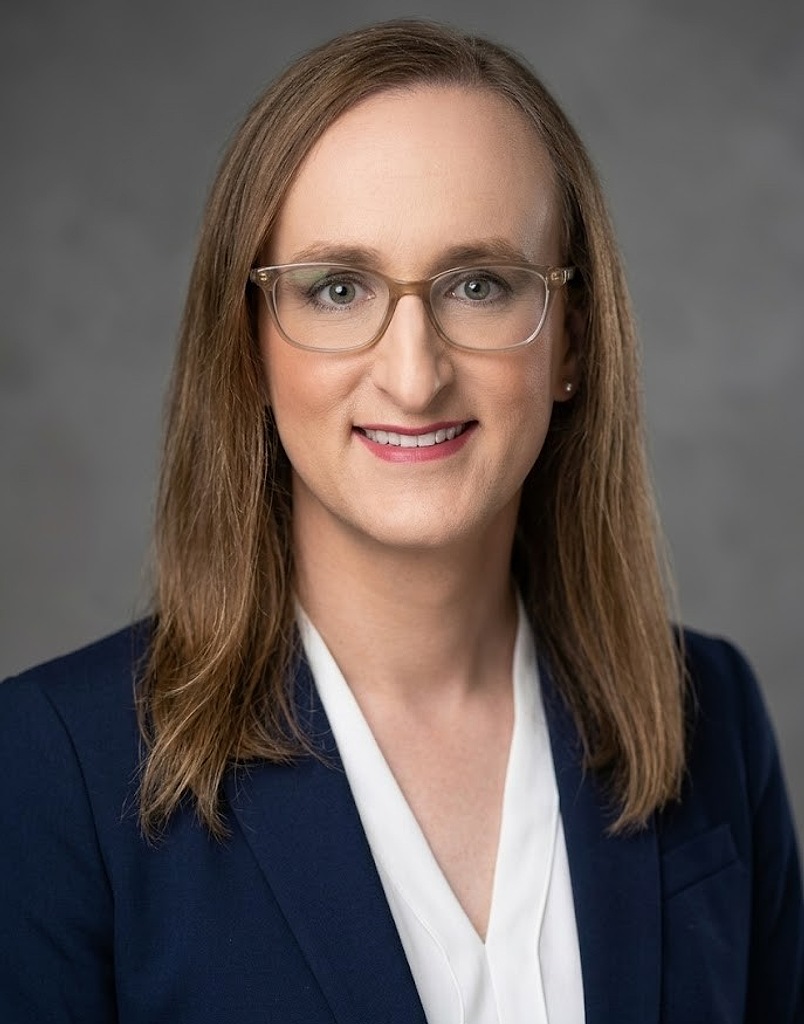 Kylie-Grace Mars-Snyder professional headshot